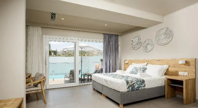 Люкс Sarpidon Suites