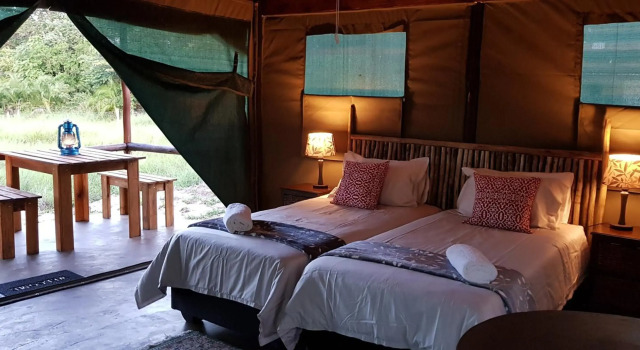 Kingfisher Bush Lodge, Забронировать Отель Мангузи Maputaland