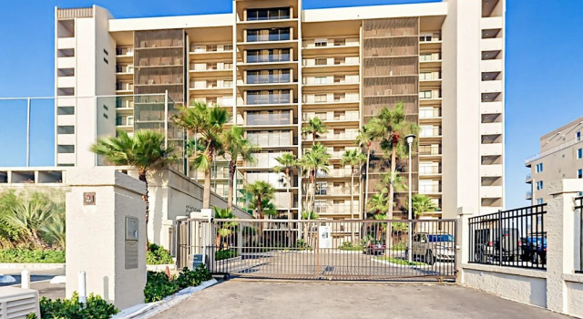 2800 Gulf Blvd Condo Unit 305 2 Bedrooms 2 Bathrooms Condo, Rezerwuj Apartament Hotele w Padre Island z basenem, Basen