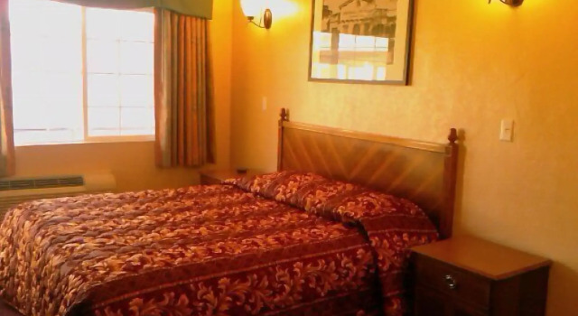 Aqua Inn Motel