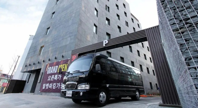 Rich Diamond Hotel