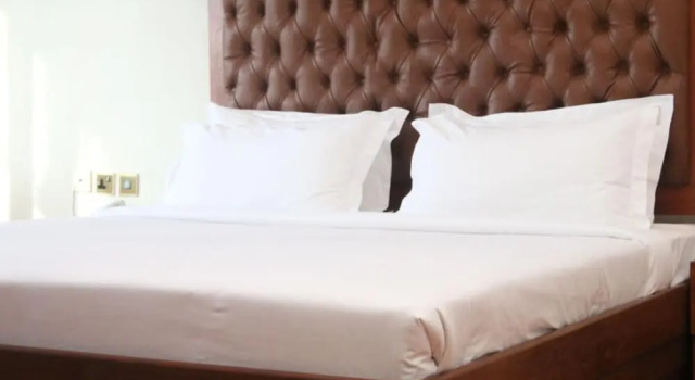 GS Grand Hotel, Rezerwuj Hotel Hotele 3-gwiazdkowe w Central, 3*