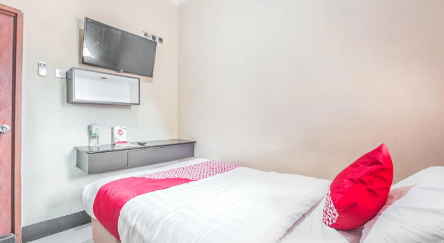 Camera Standard Super OYO 1640 Fallinda Hotel