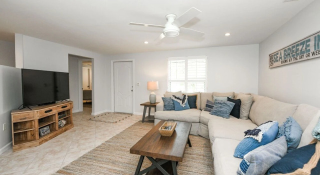 Bamboo Bungalow, Забронировать Отель Отели Sarasota Area с парковкой, Парковка