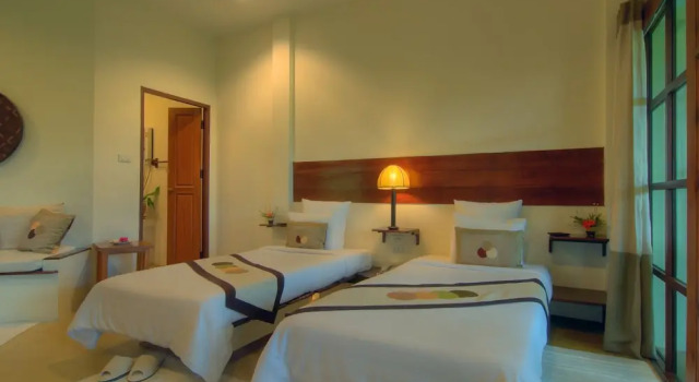 Maekok River Village Resort, Забронировать Курортный отель Курортные отели Май-Ай, Курортный отель