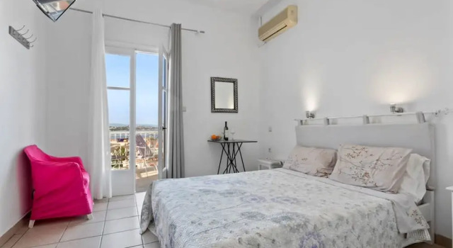 Vibrant Spetses - Mata Colorful Nest, Rezerwuj Apartament Hotele w Saronic Islands z parkingiem, Parking