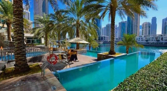 Апартаменты Отель Nasma Luxury Stays - Park Island Blakely