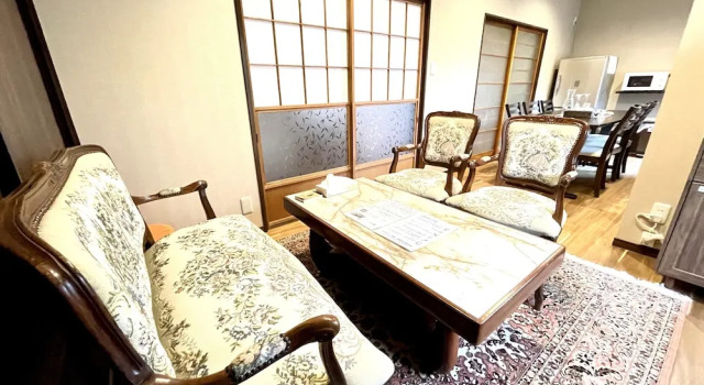 Hakone Lake Side Villa & Hot Springs