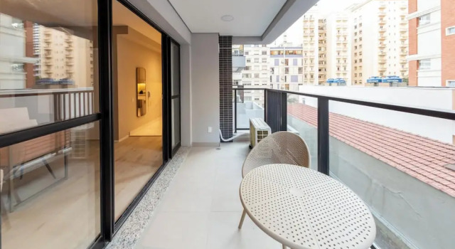 Студия Charlie Contemporâneo Jardins