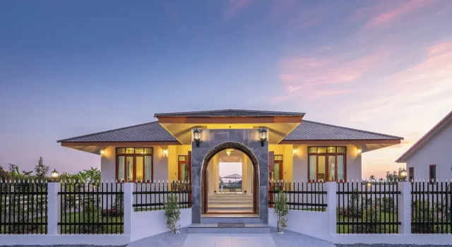 Семейная вилла с красивым видом из окна The garden pool villa resort at doisaket