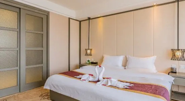Люкс Deluxe Beijing Mingchen Holiday Hotel (Shunyi Shiyuan Branch)