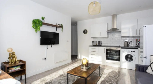 Апартаменты с видом на море The Old Station Apartments