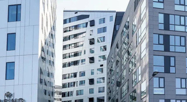 Stunning Views 2BR Apt with Sauna & Best Location, Забронировать Апартаменты/квартира Тампере Западная Финляндия, рядом с Finnish Hockey Hall of Fame