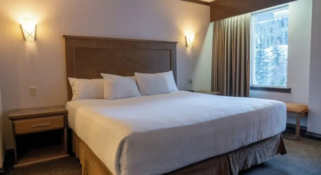 Standard Doppel Zimmer 2 Schlafzimmer The Rundlestone Lodge