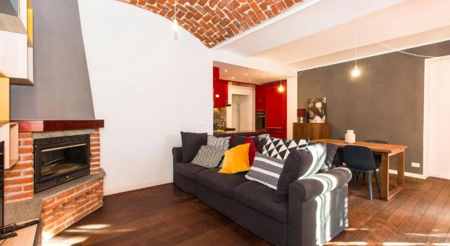 Апартаменты с 2 комнатами Colorful Statuto Square Design Apart