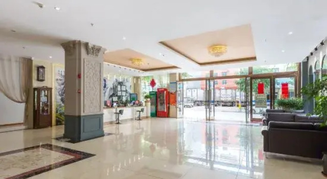 Jingang Hotel, Book Hotel Hotels in Ledong with Parking, Parking