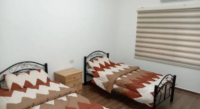 Emile Altwal, Rezervasyon Otel Medeba ucuz oteller