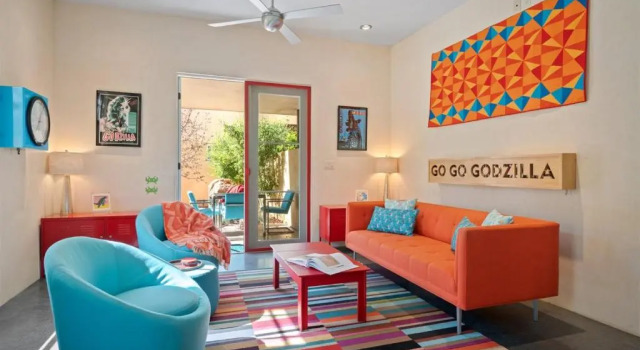 Коттедж с 2 комнатами Casa Godzilla - Atomic Style in the Heart of Santa Fe