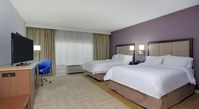 Четырёхместный люкс Hampton Inn and Suites Jacksonville/Orange Park, FL