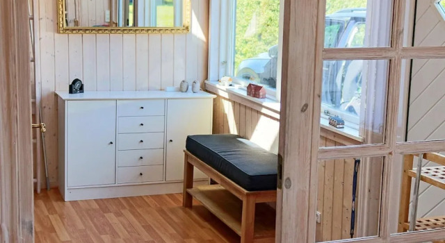 Charming Holiday Home in Frederikshavn Near Beach, Rezervovat Hotel Frederikshavn 