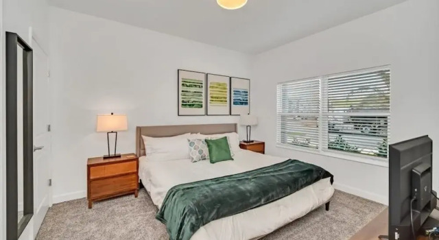 4228para 4 Bedroom Townhouse, Rezerwuj Dom wakacyjny Hotele w Kissimmee z parkingiem, Parking