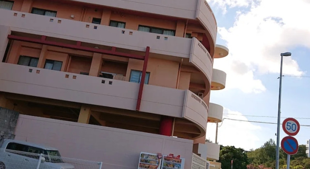 Mezon Max Rycom, Prenota Hotel Takahara Okinawa