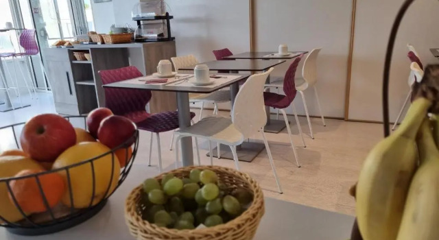 CitHotel Les Atlantes Royan parking privé, Book Hotel Medis Charente-Maritime