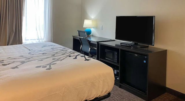 Четырёхместный номер Standard Sleep Inn Greensboro - Coliseum Area