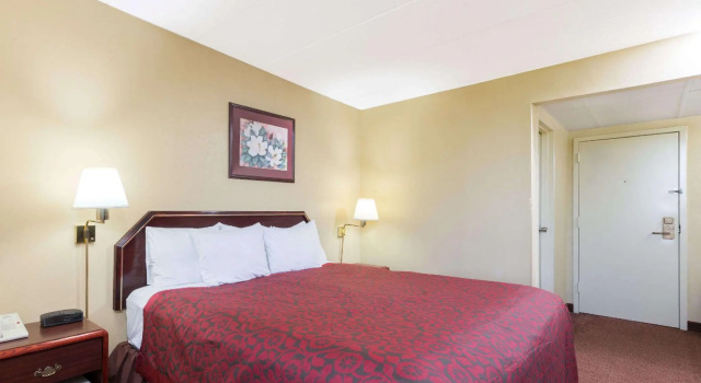 Двухместный номер Standard Days Inn by Wyndham Hagerstown I-70