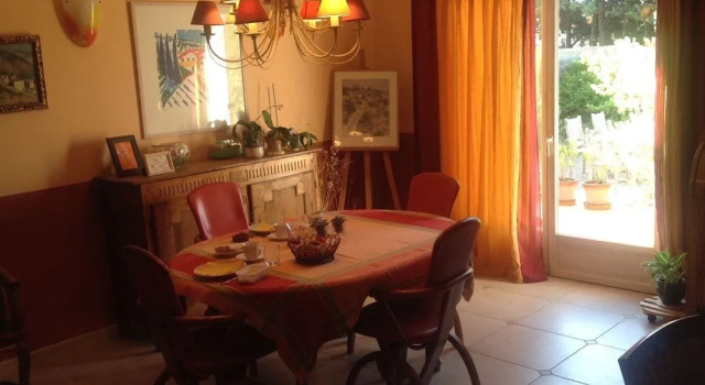 B&B Acanthus