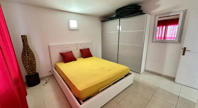 Foyer in Bibione With 1 Bedrooms and 1 Bathrooms, Prenota Appartamento Hotel a Veneto con parcheggio, Parcheggio