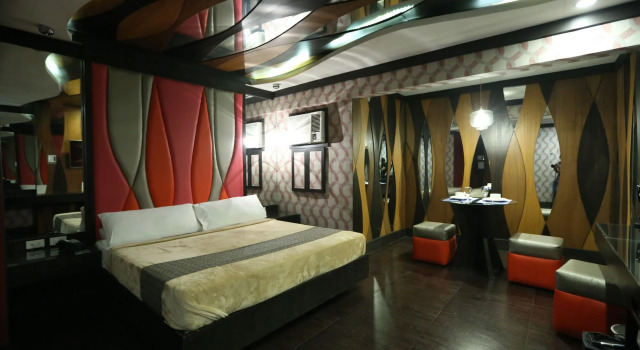Victoria Court Suites - Pasig, Забронировать Мини-отель Пасиг 