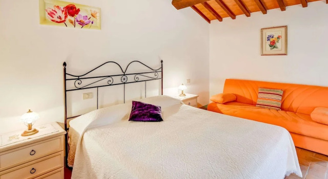 Holiday Home in Radicofani - Siena With Terrace, Забронировать Дом для отпуска Виллы Валь д’Орча, Вилла