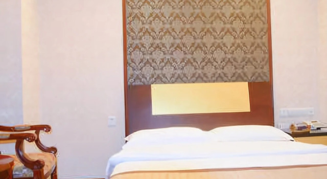 Xinyue Business Hotel, Varaa Hotelli Hotellit Sichuan pysäköinnillä, Pysäköinti