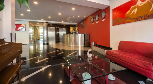 Hotel Rey Palace