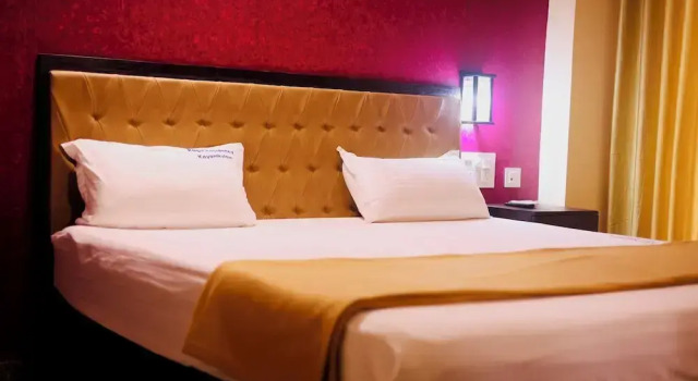 Executive pokoj Raga Residency