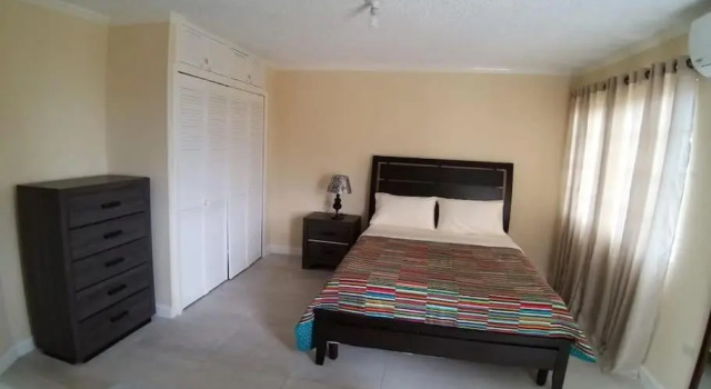 Luxury Long Mountain Condo - Large 1 bedroom