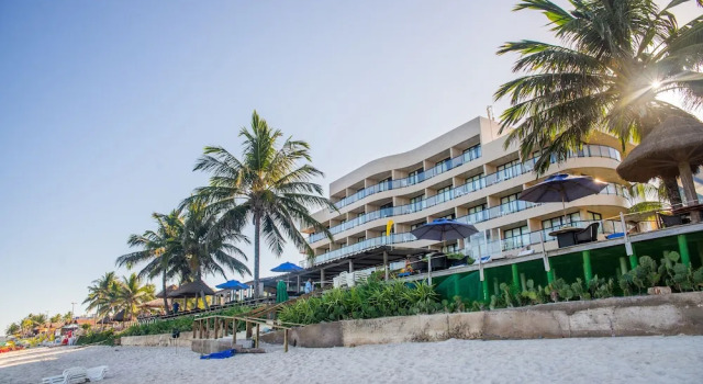 Трёхместный номер Deluxe с балконом и с видом на море Village Barra Hotel