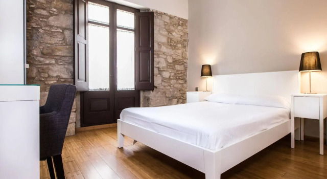 Girona Housing