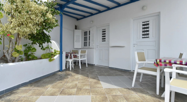 Nikolas Naousa Guesthouse, Prenota Affittacamere Naoussa Paro
