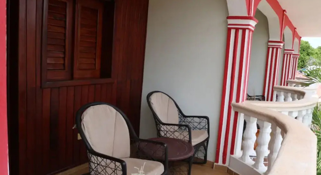 Номер Standard с балконом Hostal D Oleo Méndez