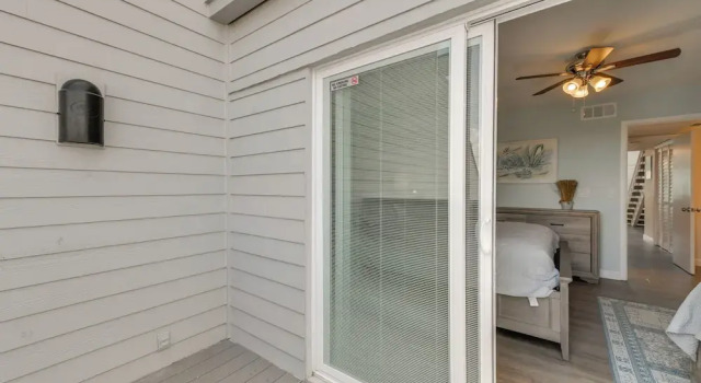 Beachfront Condo w/ Balcony on Manasota Key, Varaa Huoneisto Englewood Florida