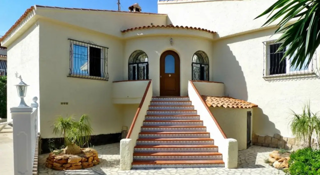 House With 3 Bedrooms in Calp, With Wonderful sea View, Private Pool,, Забронировать Отель Отели Кальпе с бассейном, Бассейн