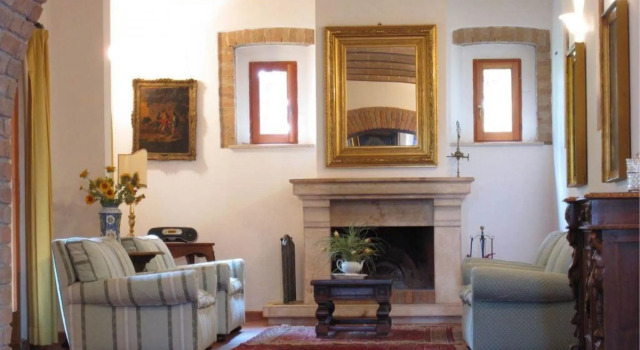 Independent Villa With Wonderful View Pool Up t 22 Guests-il Tinaio, Book Villa Monteroni dʼArbia 