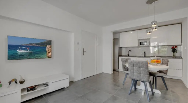 Апартаменты Apartments by the sea Makarska - 21425