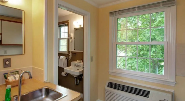 Люкс Cape Cod Harbor House Inn