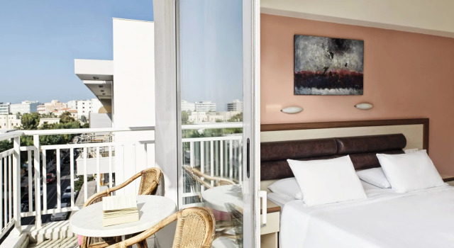 Одноместный номер Standard Pearl Hotel
