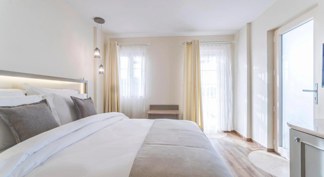 Elementa Boutique Hotel