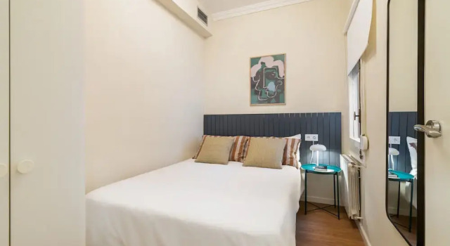 Rafael Apartment by Olala Homes