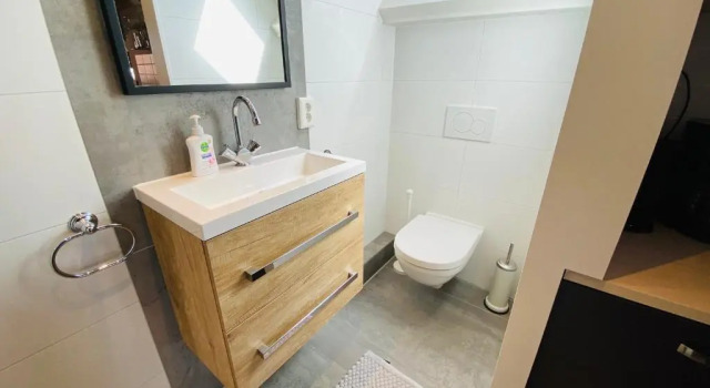 Studio Burg.bosselaarstraat, Book Apartment Domburg 